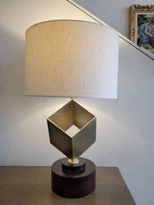 lot 88 image: A Modern Gold Painted Metal & Wood Table Lamp.