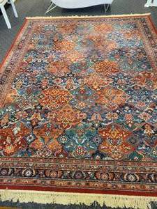 lot 107 image: A  Large 13 X 10 Colorful Floral Oriental Wool Rug.