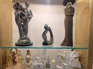 lot 126 image: All Contents from the previous Lot 125. Contents only.