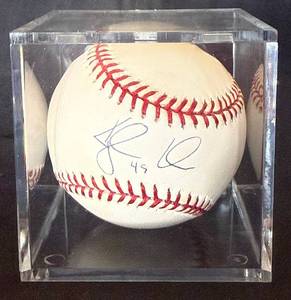 lot 71 image: Minnesota Twins Kyle Lohse #49 Autographed Baseball