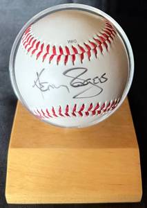 lot 65 image: Minnesota Twins Kenny Rogers (2003) Autographed Baseball