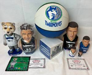 lot 130 image: Minnesota Timberwolves Crunch Bobblehead, Mark Madsen & Wally Szczerbiak Russian Nesting Dolls, Basketball and Notepad