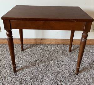 lot 52 image: Piano Bench with Storage Wooden Lift-Top Seat