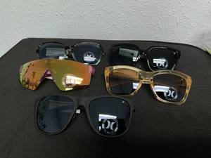 lot 165 image: LOT OF 5 Hurley Sunglasses
