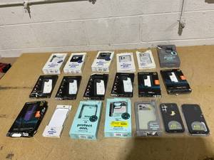 lot 176 image: LOT OF 19 Assorted iPhone & Galaxy Phone Cases (See Photos)