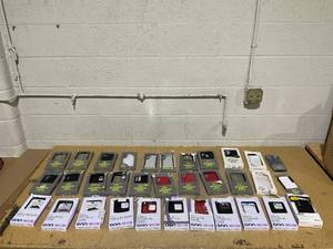 lot 177 image: LOT OF 33 Assorted  Samsung & moto g Phone Cases (See Photos)