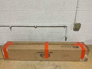 lot 490 image: COSTWAY Tower Fan with Remote Control, Portable 47.5-Inch Standing Floor Fan with 80 Oscillating, 15H Timer, 3 Modes and 3 Speeds, Quiet Bladeless Fan for Bedroom Living Room Office, White (USED)