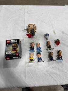 lot 0258 image: Assorted Collectible Figures and Toys