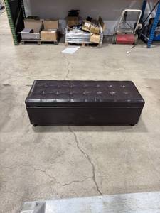 lot 0282 image: Brown Tufted Storage Ottoman