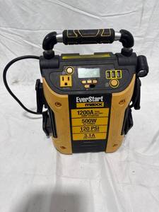 lot 0315 image: Jump Starter Power Station