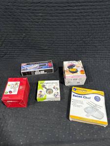 lot 0318 image: Assorted Boxed Items