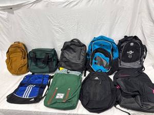 lot 0332 image: Assorted Bags Collection