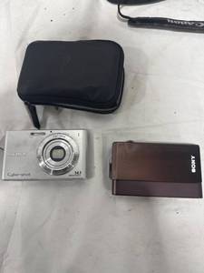 lot 0359 image: Sony Cyber-shot Digital Cameras