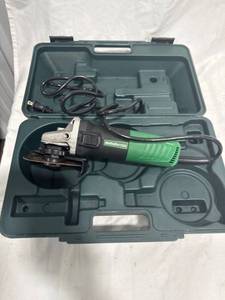 lot 0368 image: Metabo HPT Angle Grinder Kit