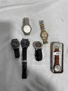 lot 0386 image: Collection of Assorted Wristwatches