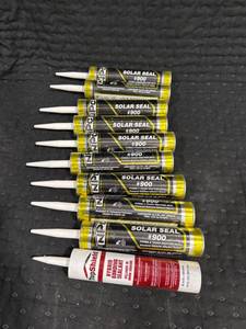 lot 0393 image: Sealant Cartridges Assortment