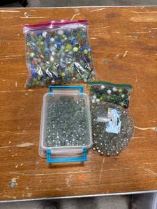 lot 0422 image: Assorted Glass Marbles