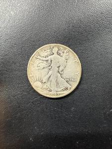 lot 0439 image: 1943 Walking Liberty Half Dollar