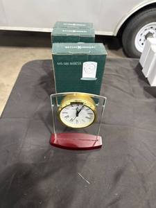 lot 0461 image: Qty 4 Howard Miller Marcus Desk Clock