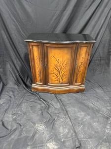 lot 0468 image: Painted Wood Accent Cabinet