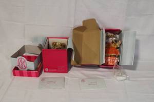 lot 52 image: Set of 2 Marie Osmond Fine Collectibles Dolls with Certificates and Original Boxes