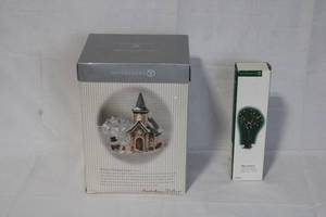 lot 63 image: Department 56 Santabear Village Chapel and Lighted Tree Accessories
