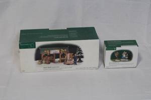 lot 72 image: Department 56 Heritage Village Collection Farmers Market and Best of the Harvest Figurine Set