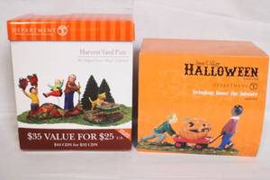 lot 138 image: Department 56 Snow Village Halloween and Harvest Yard Fun Figurines