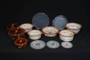 lot 176 image: Temptations Autumn Leaf Bakeware and Storage Set with Lids