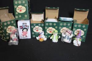 lot 221 image: Set of 6 Sarahs Attic Snowwonders Limited Edition Snowman Figurines with Boxes