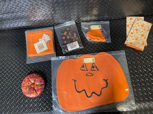 lot 284 image: Longaberger Halloween and Fall Fabric Decor Lot with Pumpkin Liners and Accessories