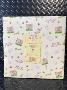 lot 300 image: Cherished Teddies Five Teddies On A Float 15th Anniversary Boxed Figure