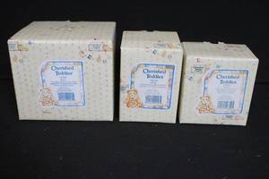 lot 335 image: Set of 3 Cherished Teddies Figurines in Original Boxes
