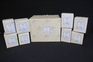 lot 350 image: Collection of 8 Cherished Teddies Figurines in Original Boxes