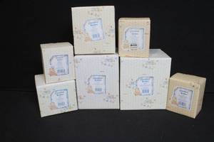 lot 351 image: Set of 7 Cherished Teddies Figurines in Original Boxes
