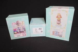 lot 365 image: Set of 3 Precious Moments Porcelain Figurines in Boxes