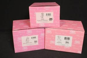 lot 371 image: Set of 3 Precious Moments Holiday Porcelain Figurines in Boxes