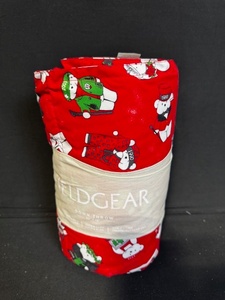 lot 31Z image: Fieldgear Down Throw Blanket with Holiday Bear Pattern