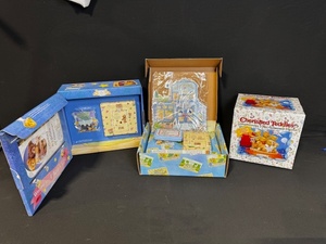 lot 310 image: Cherished Teddies Club Collector Set with Membership Kit and 5th Anniversary Figure