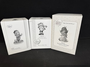 lot 311 image: Collection of 3 Precious Moments Figurines in Original Boxes