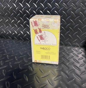 lot 451 image: Set of 3 Enesco Precious Moments Figurines in Original Boxes