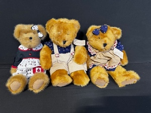lot 511 image: Set of 3 Russ Bears from the Past Plush Teddy Bears in Outfits