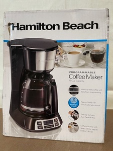 lot 13 image: Hamilton Beach Programmable 12-Cup Coffee Maker