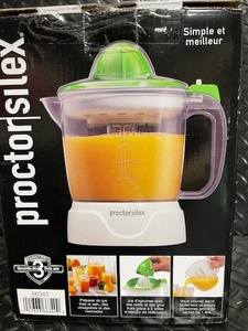 lot 91 image: Proctor Silex Electric Citrus Juicer 34 oz