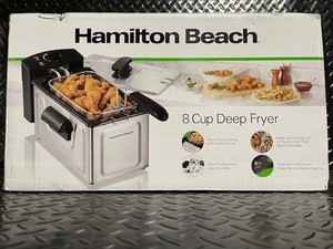lot 196 image: Hamilton Beach 8 Cup Deep Fryer with Basket and Lid
