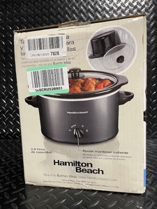 lot 250 image: Hamilton Beach 3 Quart Slow Cooker with Dishwasher Safe Stoneware and Glass Lid