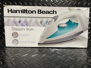 lot 393 image: Hamilton Beach Steam Iron with Retractable Cord