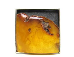 lot 9 image: Larger Sculptural Sterling Silver & Amber Pendant 