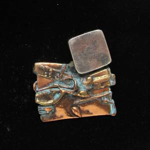 lot 62 image: Brutalist Vintage Sterling Silver, Copper & Bronze Brooch by Duke Klassen