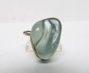lot 74 image: Wonderful Signed Sterling Silver BURLE MARX Forma Livre Carved Stone Ring